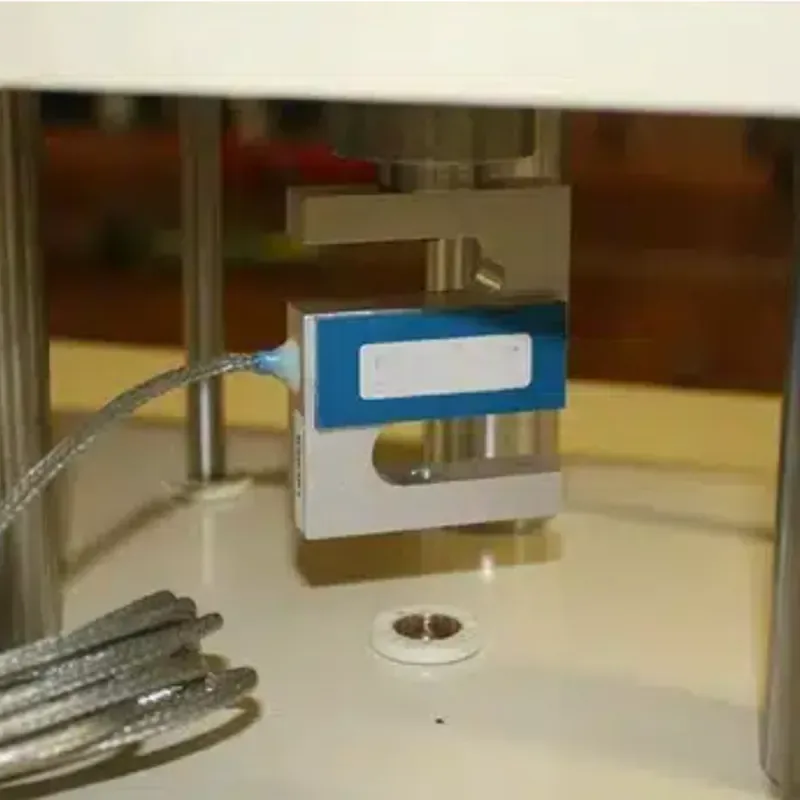 Load cell calibration laboratory at KHT Instrument